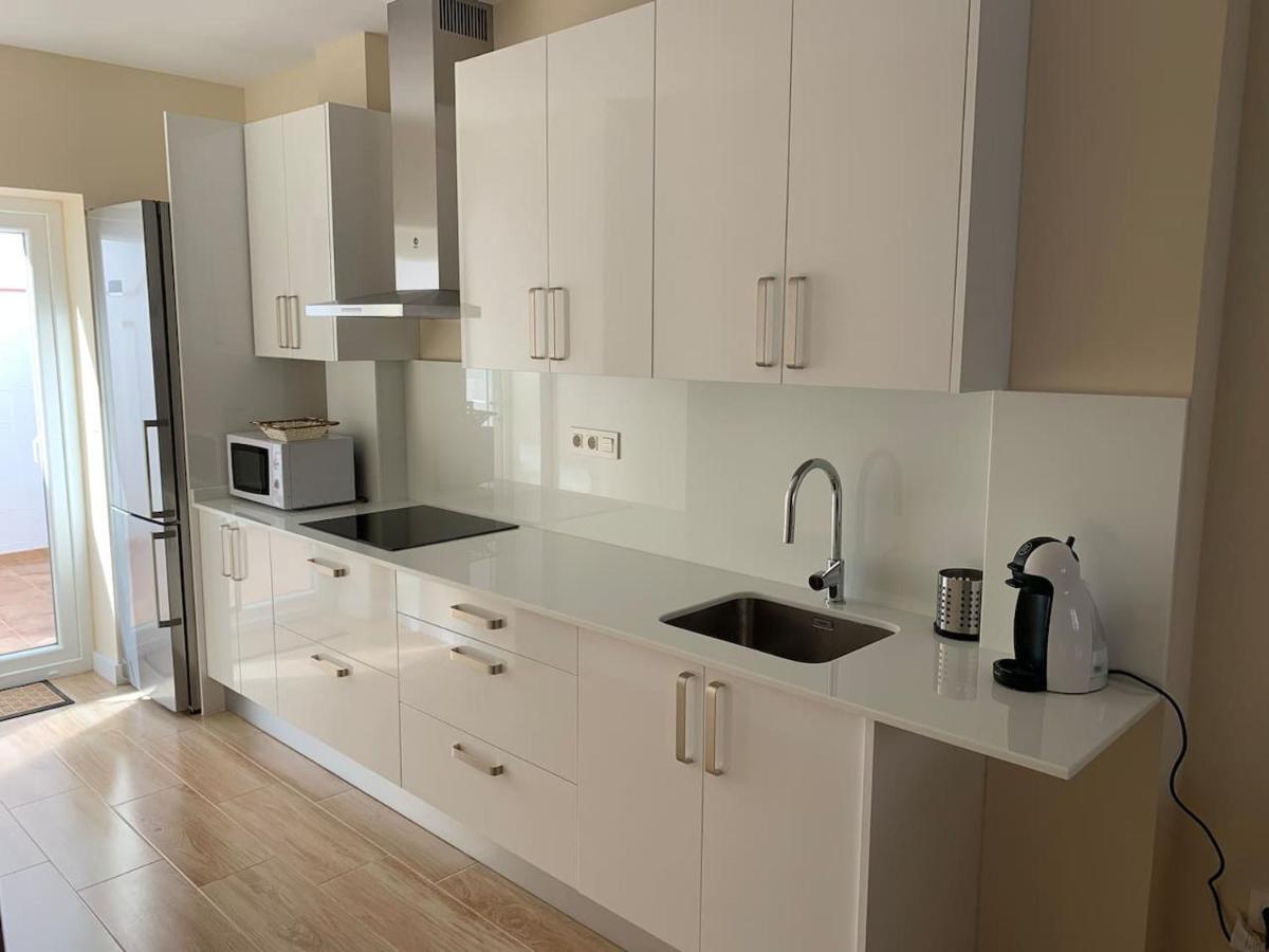 Apartamento En Granada Con Facil Aparcamiento En La Zona Zewnętrze zdjęcie