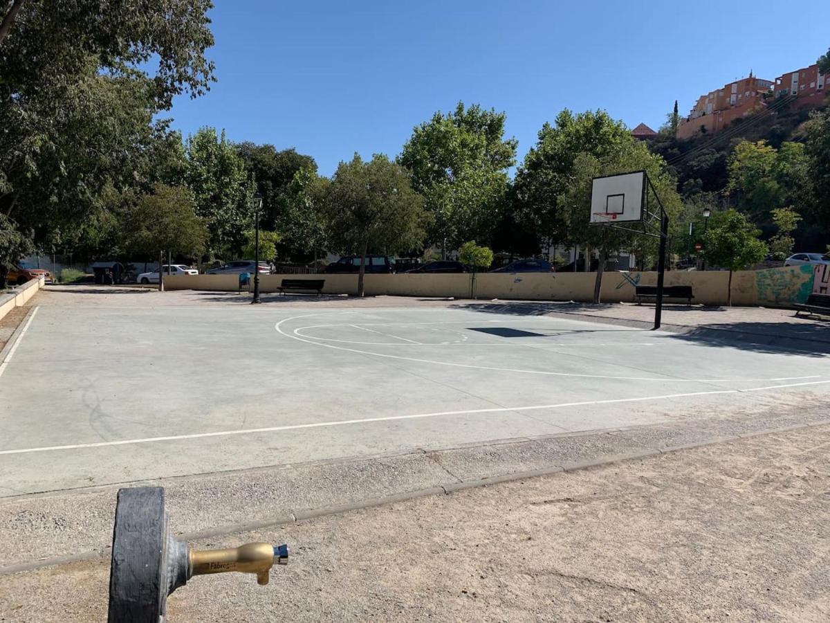 Apartamento En Granada Con Facil Aparcamiento En La Zona Zewnętrze zdjęcie